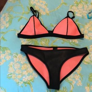 Triangl Bikini